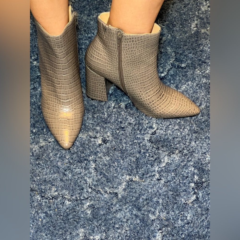 Express Gray Crocodile-Patterned Ankle Booties Si… - image 2